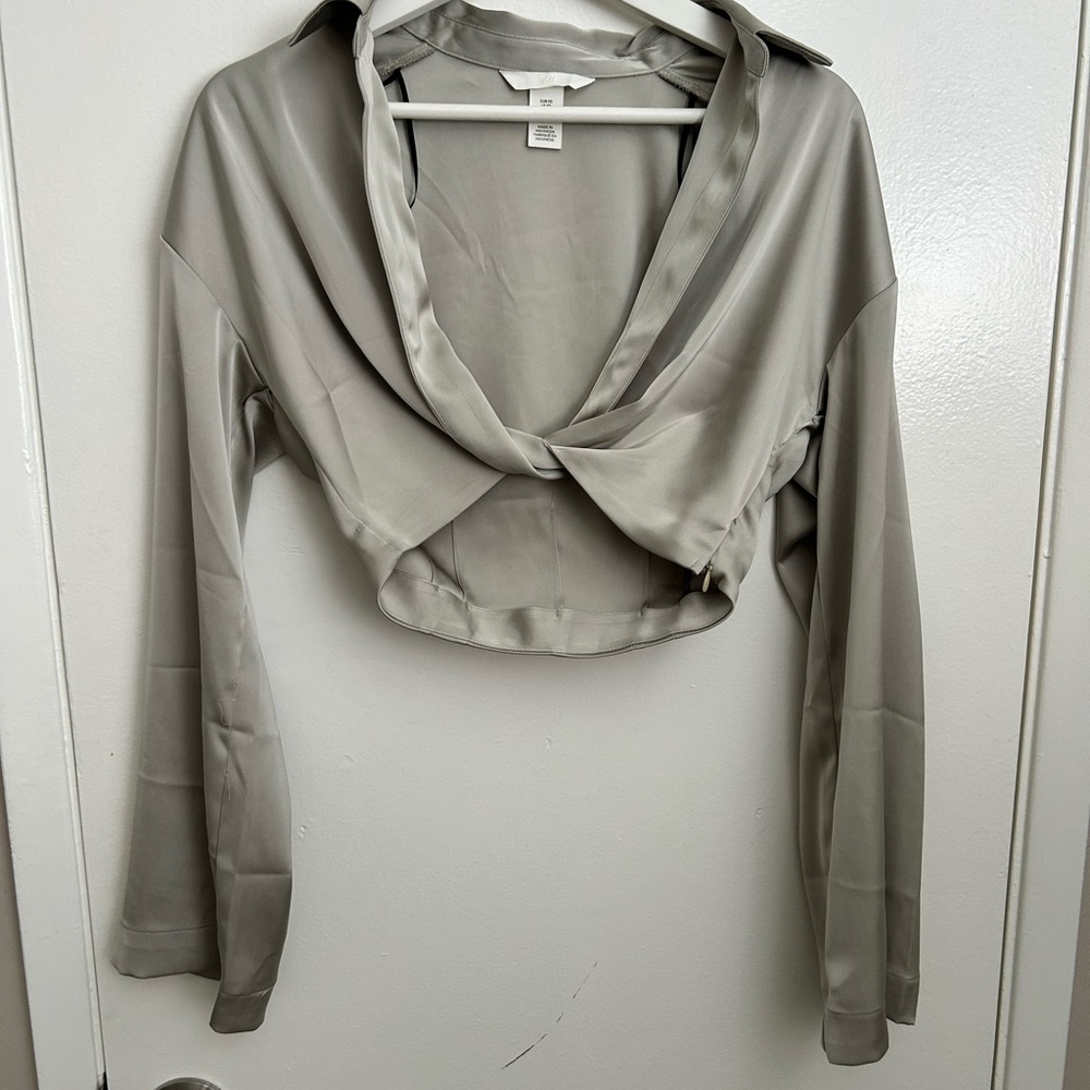 Elegant Gray Women's Top